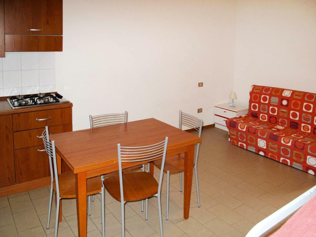 Apartment Campeggio Del Forte-1 By Interhome มารินา ดิ บิบโบนา ภายนอก รูปภาพ