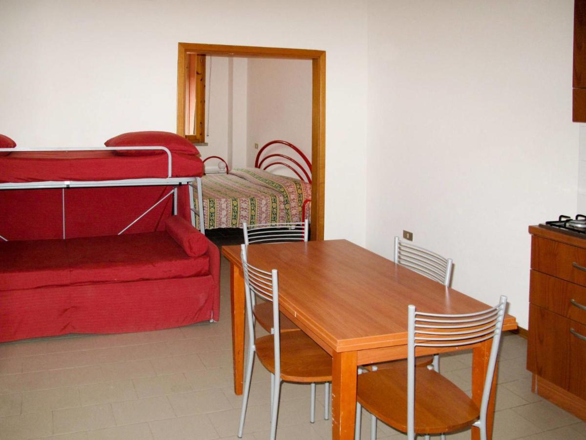 Apartment Campeggio Del Forte-1 By Interhome มารินา ดิ บิบโบนา ภายนอก รูปภาพ